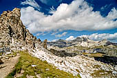 Trekking nel Parco Naturale Puez-Odle. Da Passo Gardena al Rifugio Puez, Il Passo del Crespeina (2528 m). 